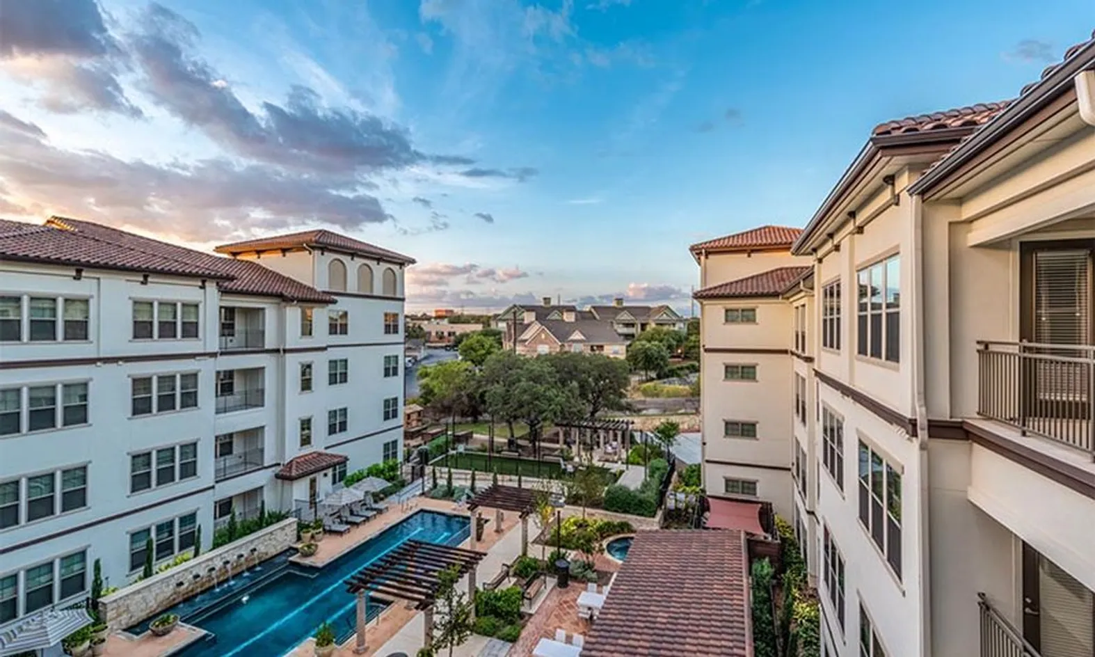 Overture Stone Oak - San Antonio TX