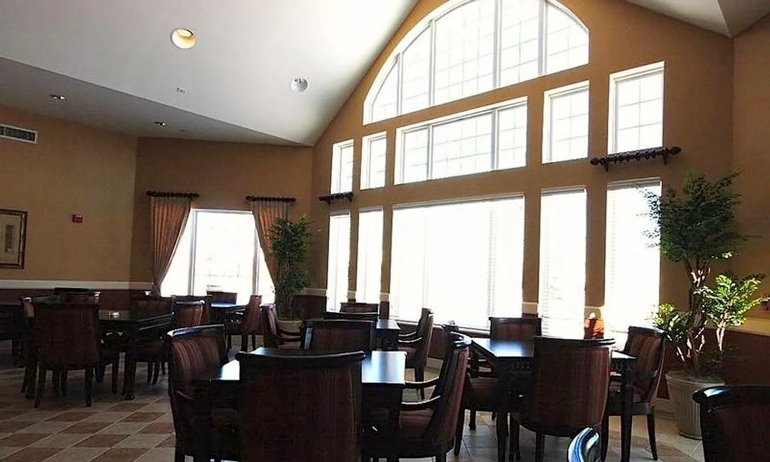 Hobby & Game Room