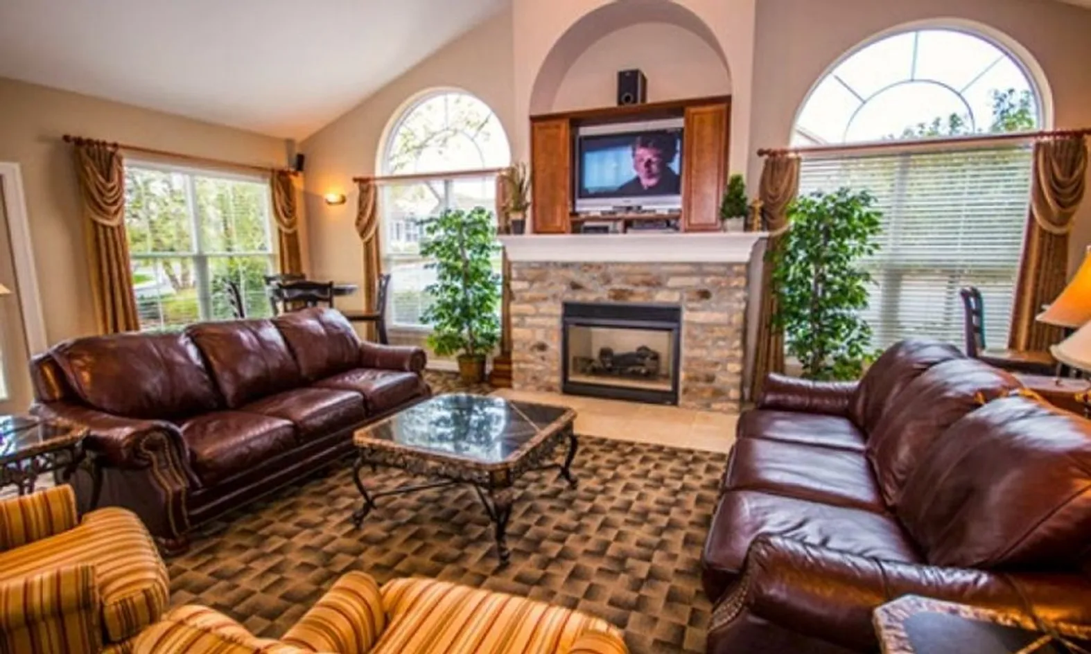 Great Room with Fireplace