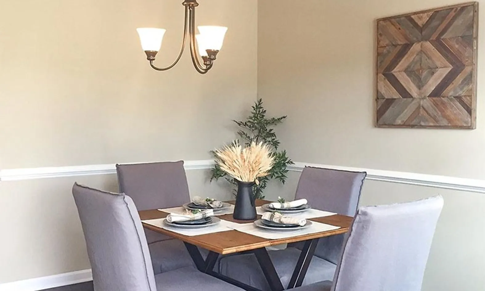 Model Dining Area