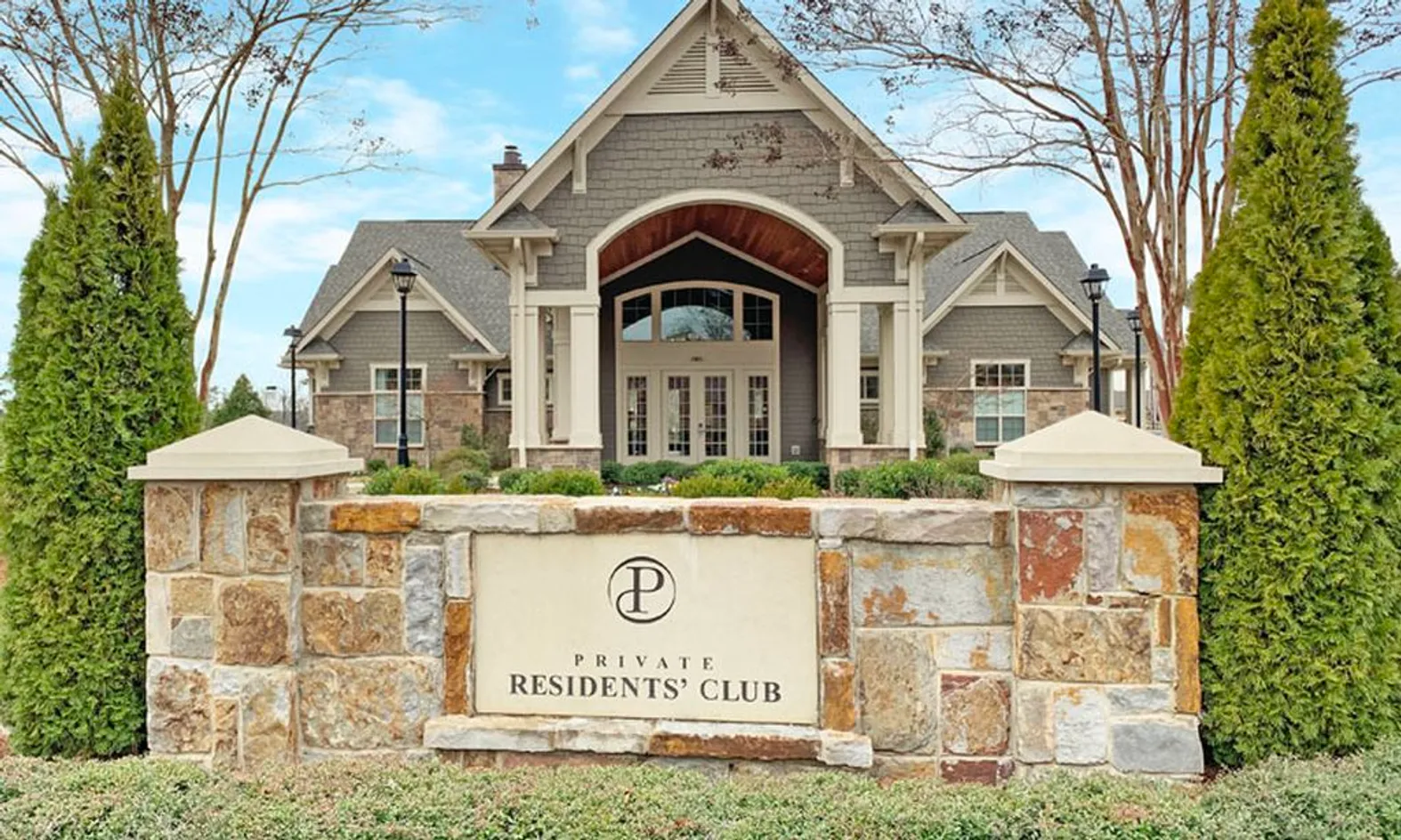 Private Resident's Club - 6,582 sq ft