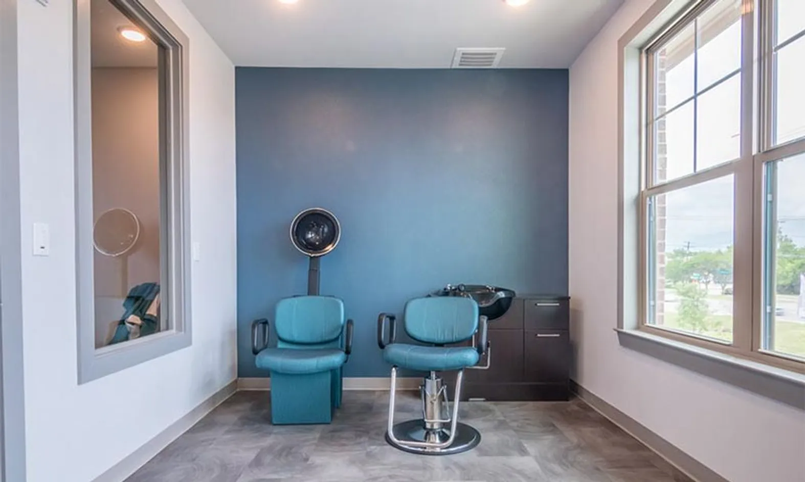 Salon