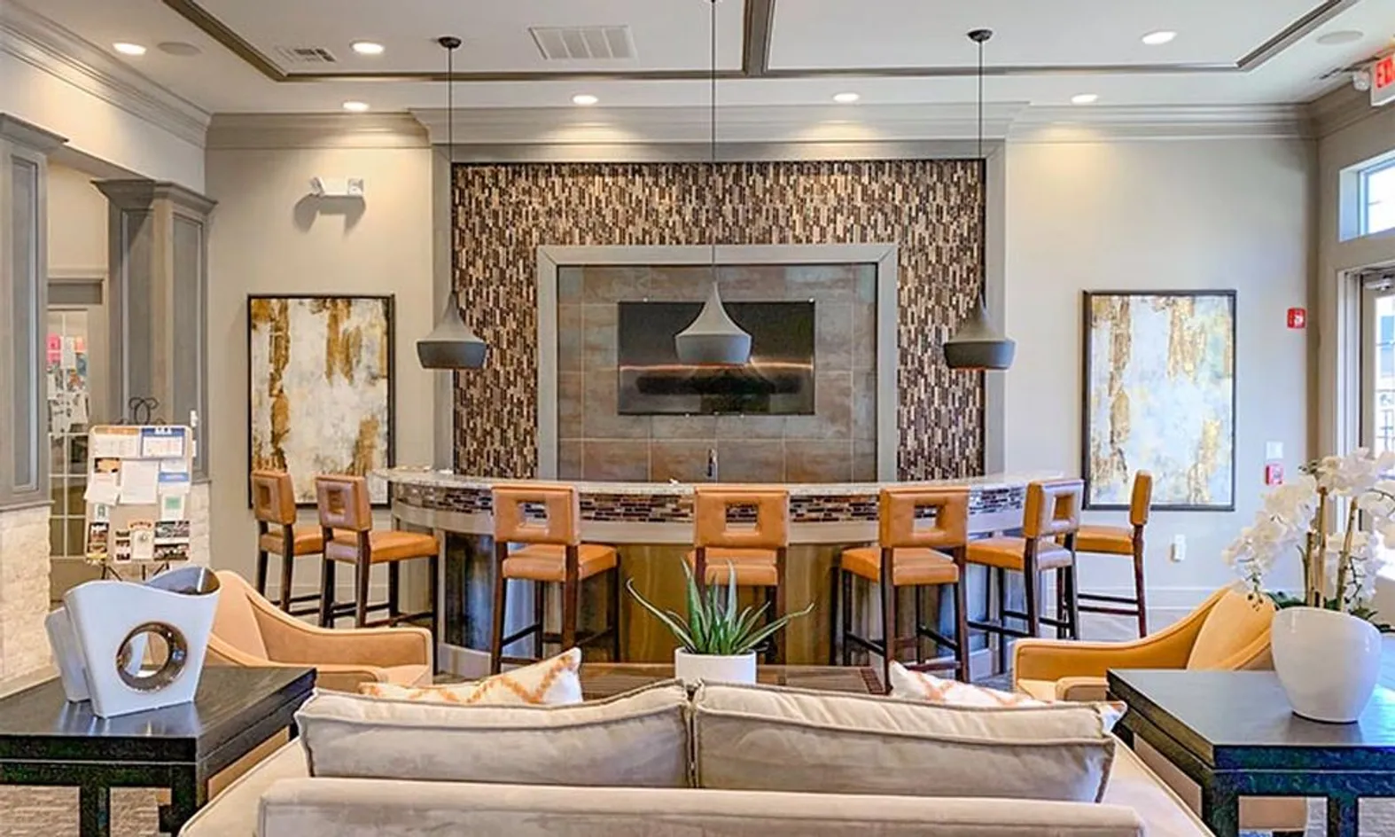 Clubhouse Bar