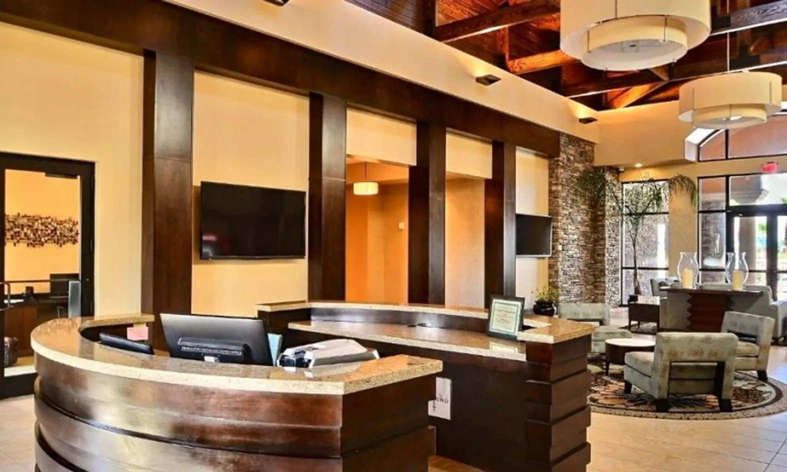 Clubhouse Lobby