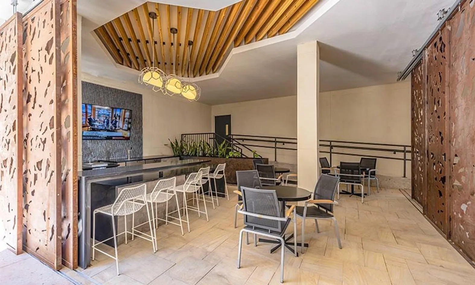 Bar