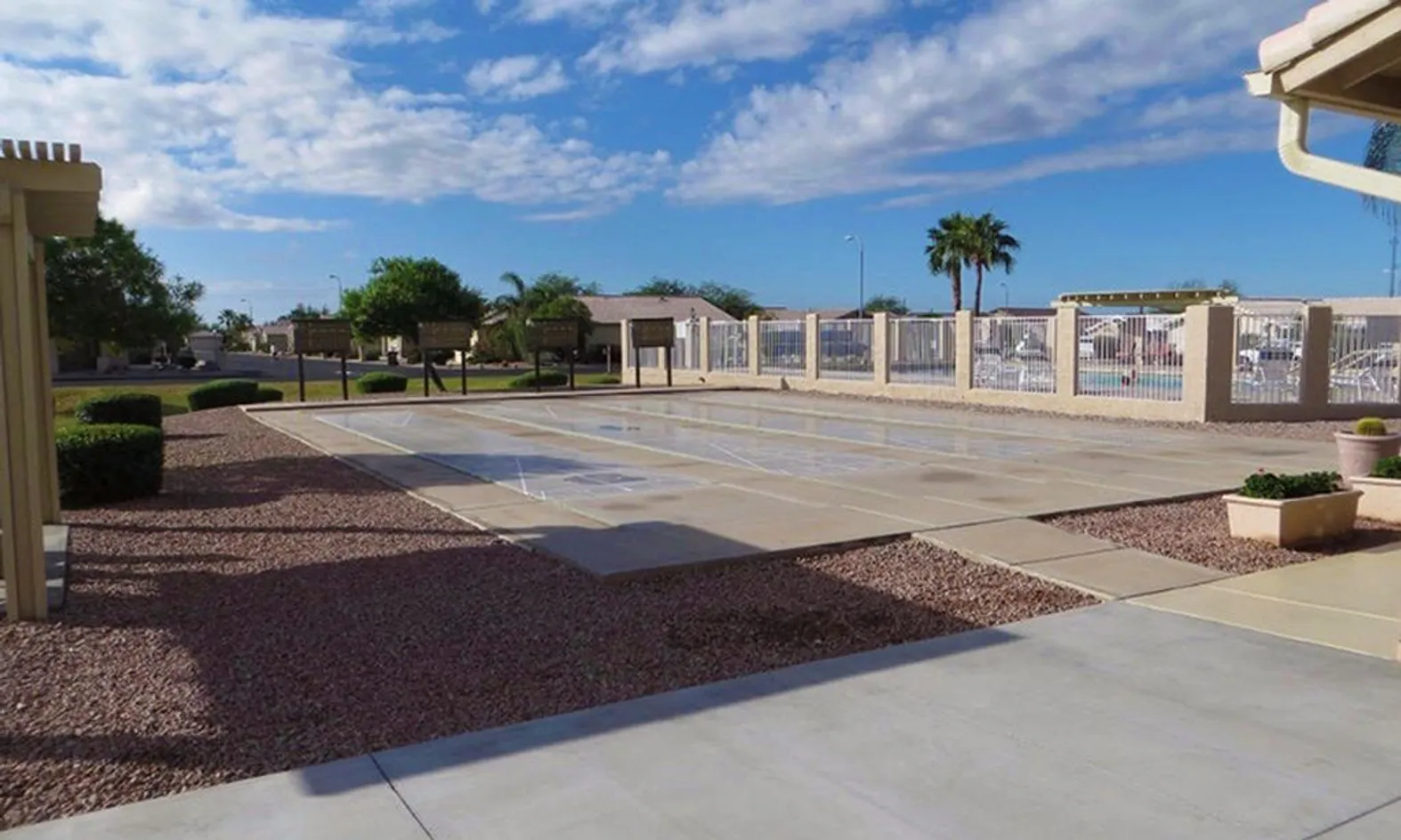 4 Shuffleboard Courts