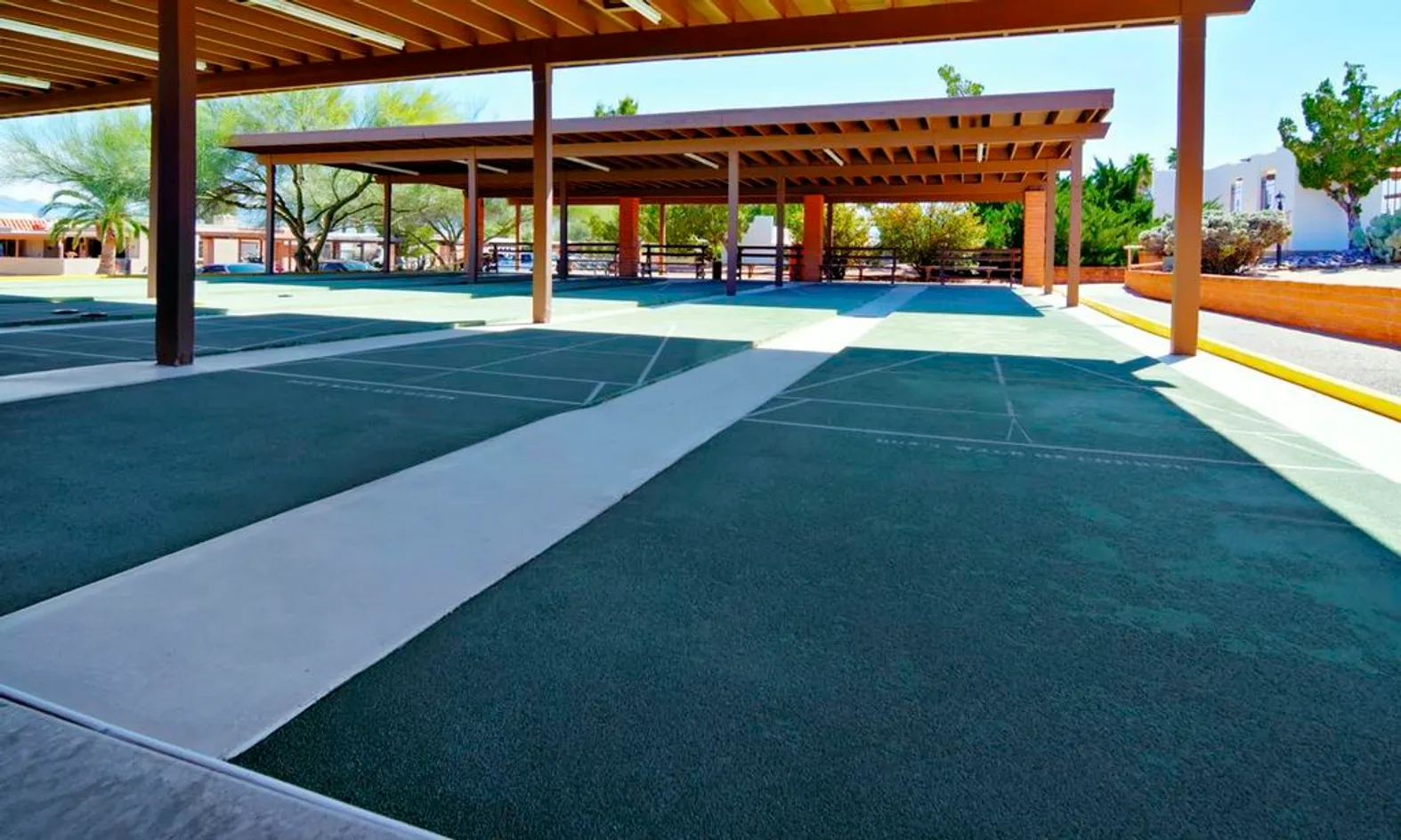 6 Shuffleboard Courts