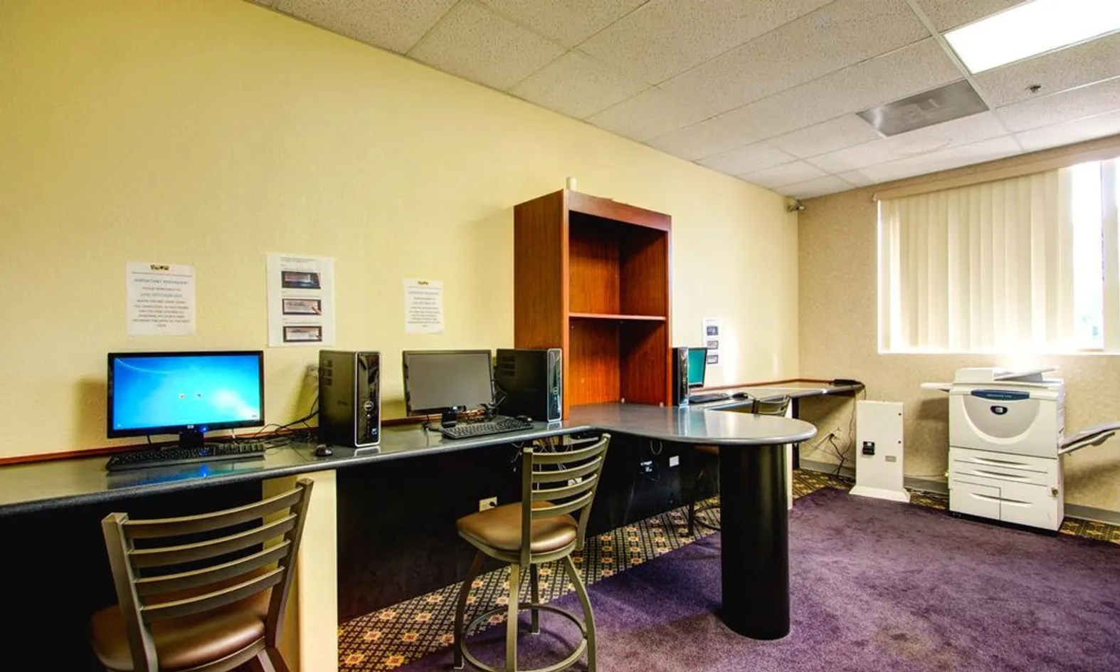 Business Center