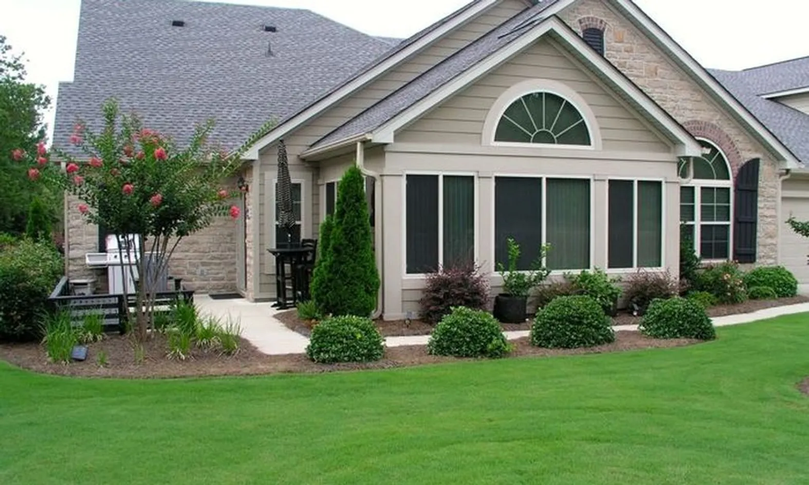 Low-Maintenance Ranch Homes