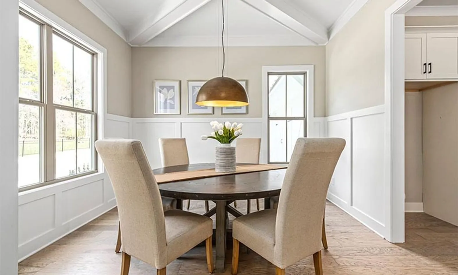 Model Dining Area