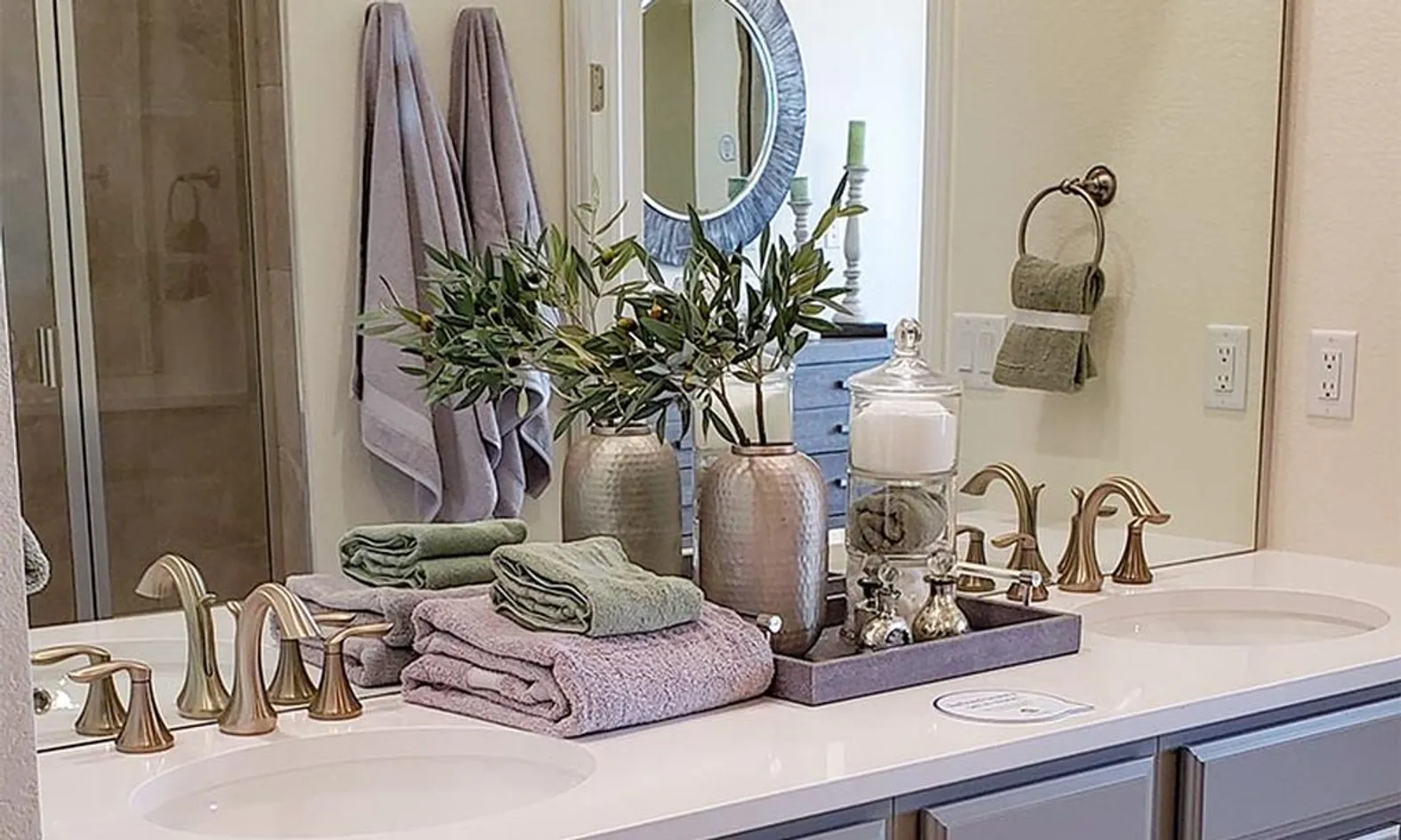 Model Master Bath