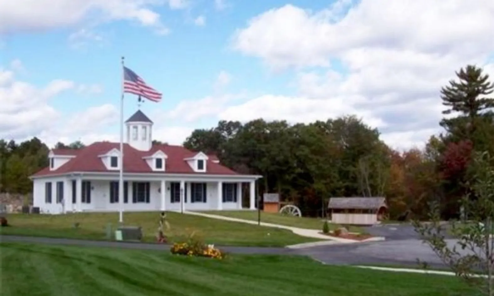 New England Commons - Webster, MA