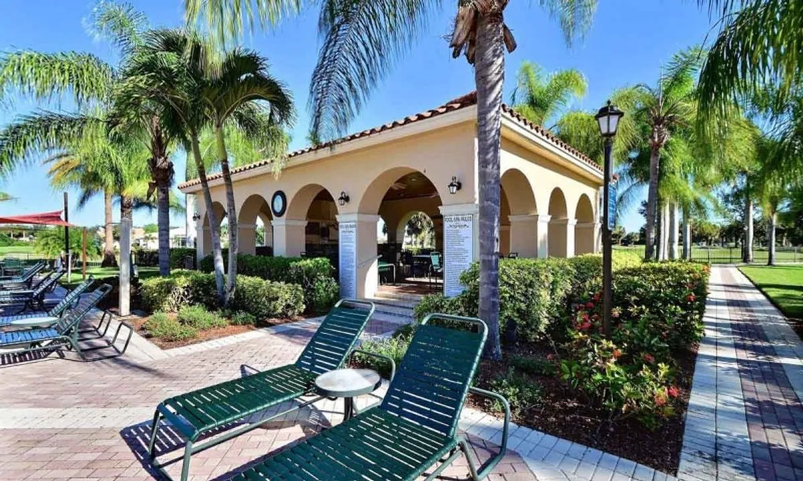 Poolside Seating