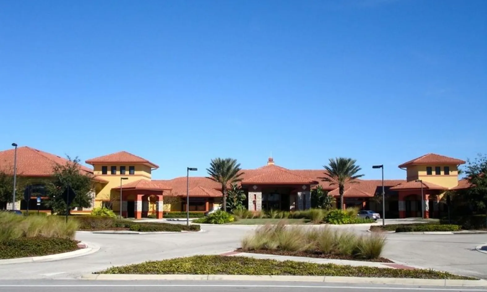 Heritage Isle Clubhouse - 21,000 Sq. Ft.
