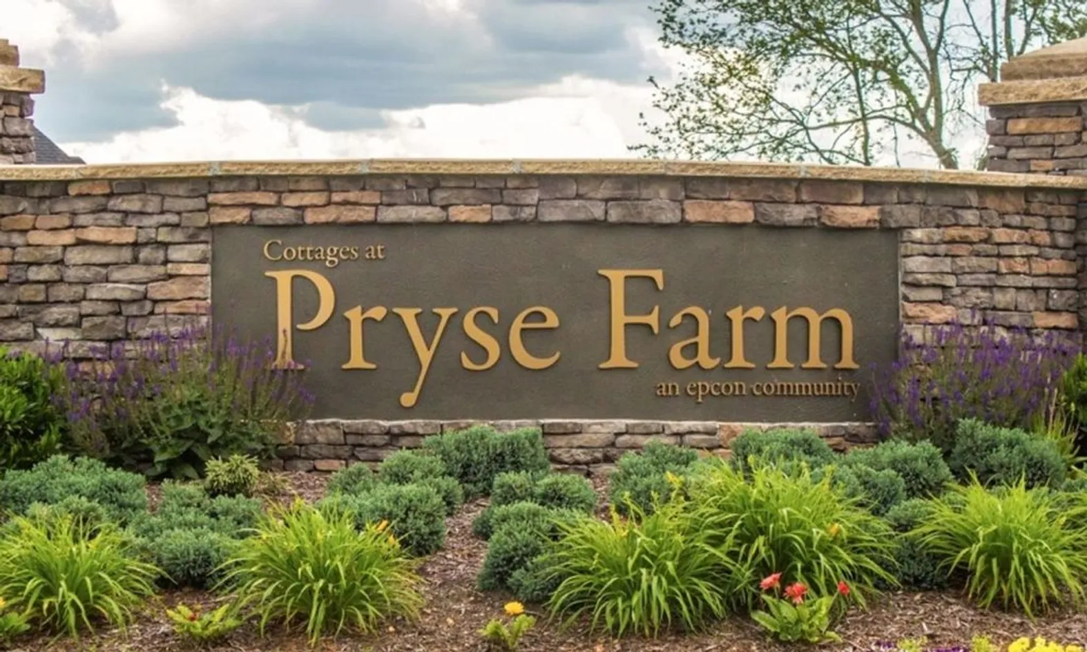 Entrance Sign