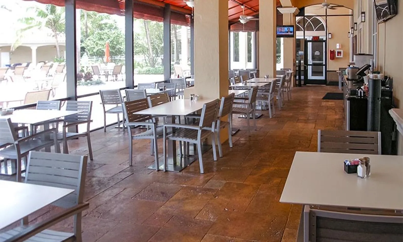 Poolside Cafe