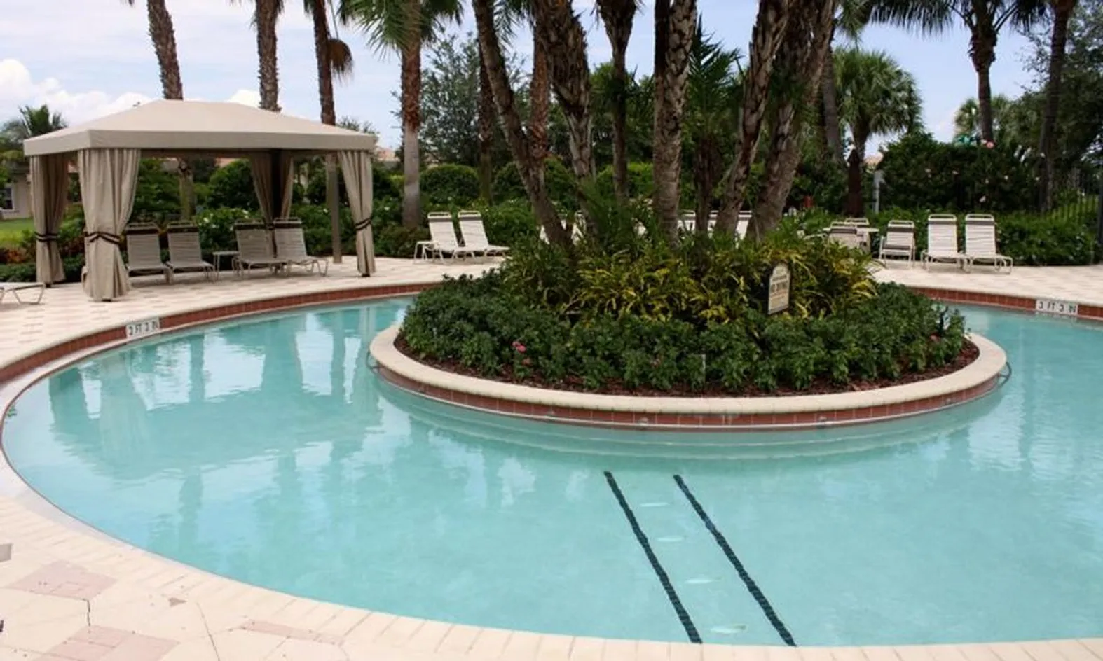 Resistance Walking Pool