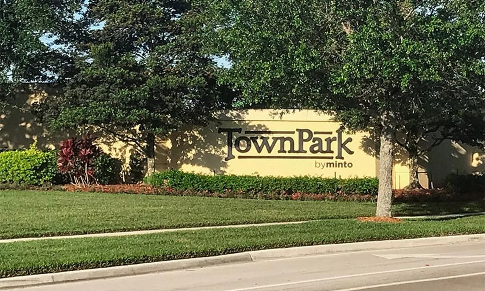 Entrance Sign