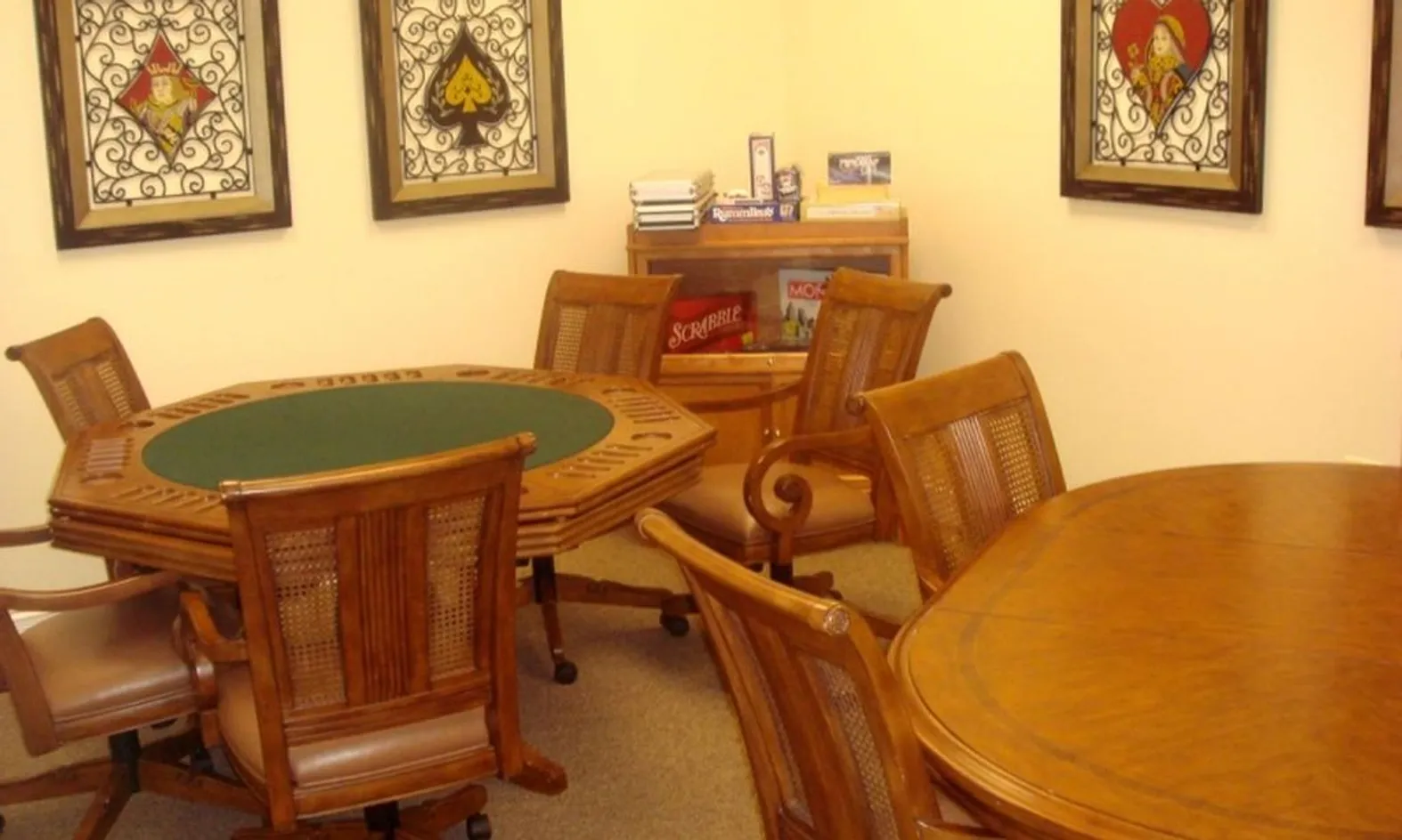 Hobby & Game Room