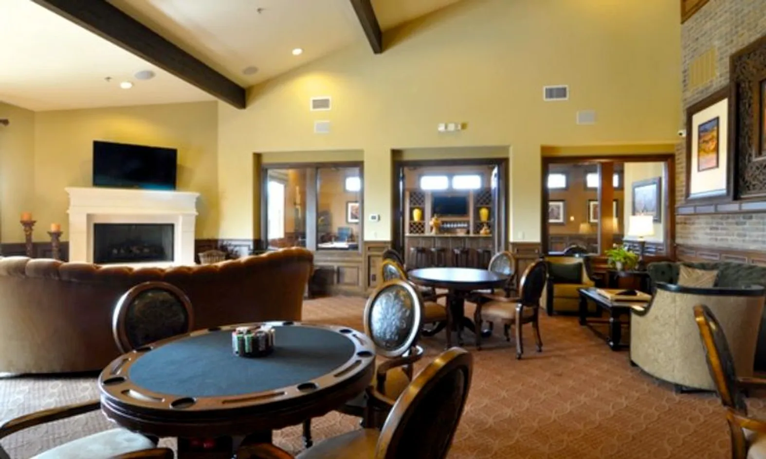 TV & Game Room