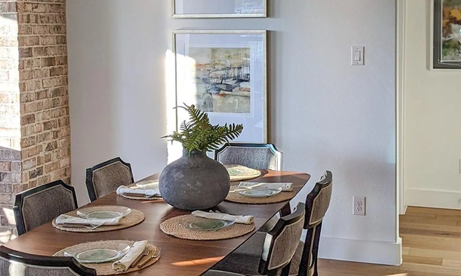 Model Dining Area