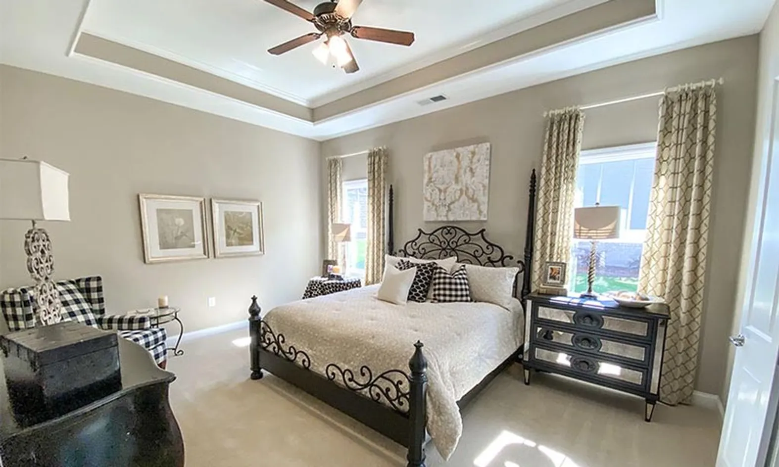 Model Master Bedroom
