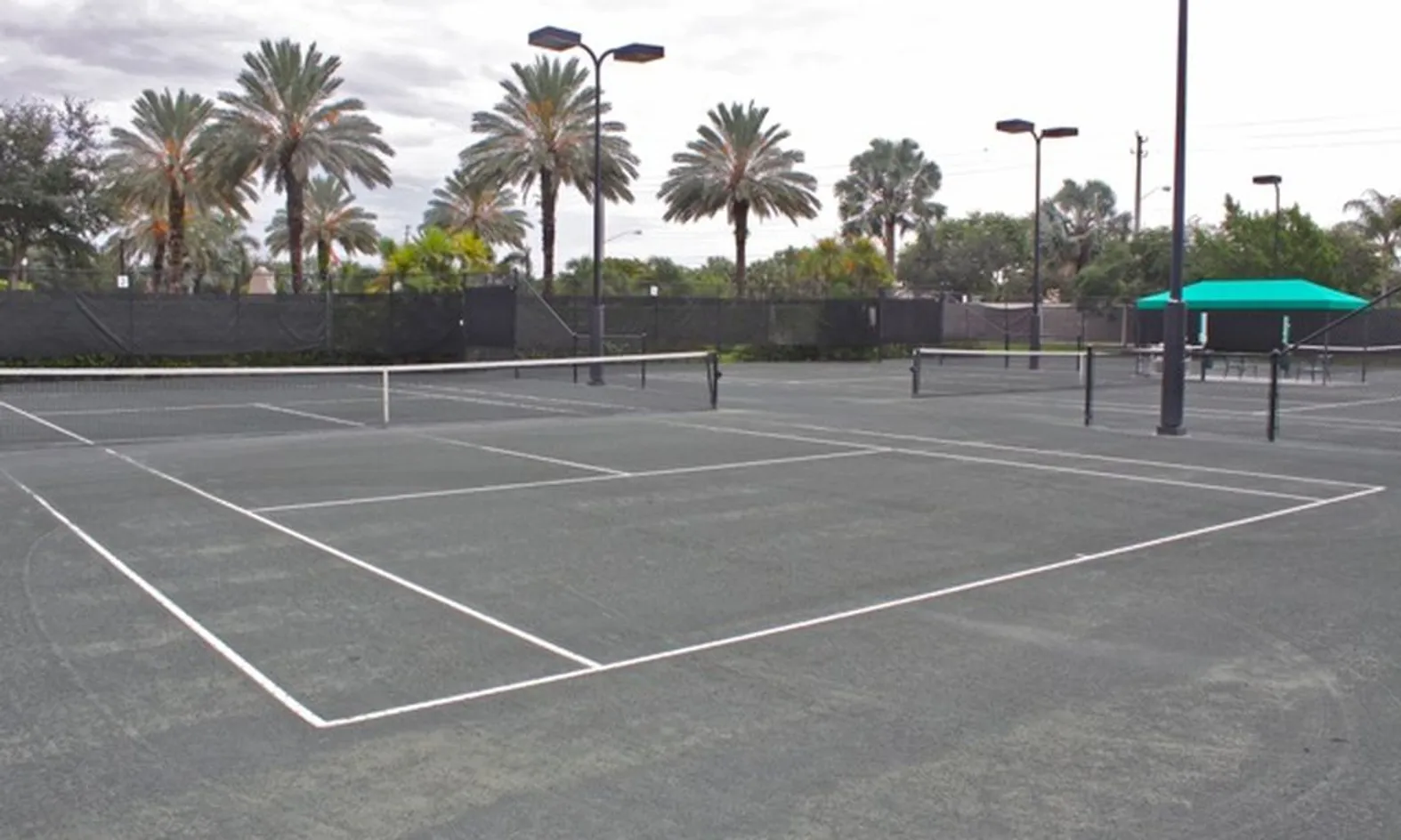 4 Har-Tru Tennis Courts