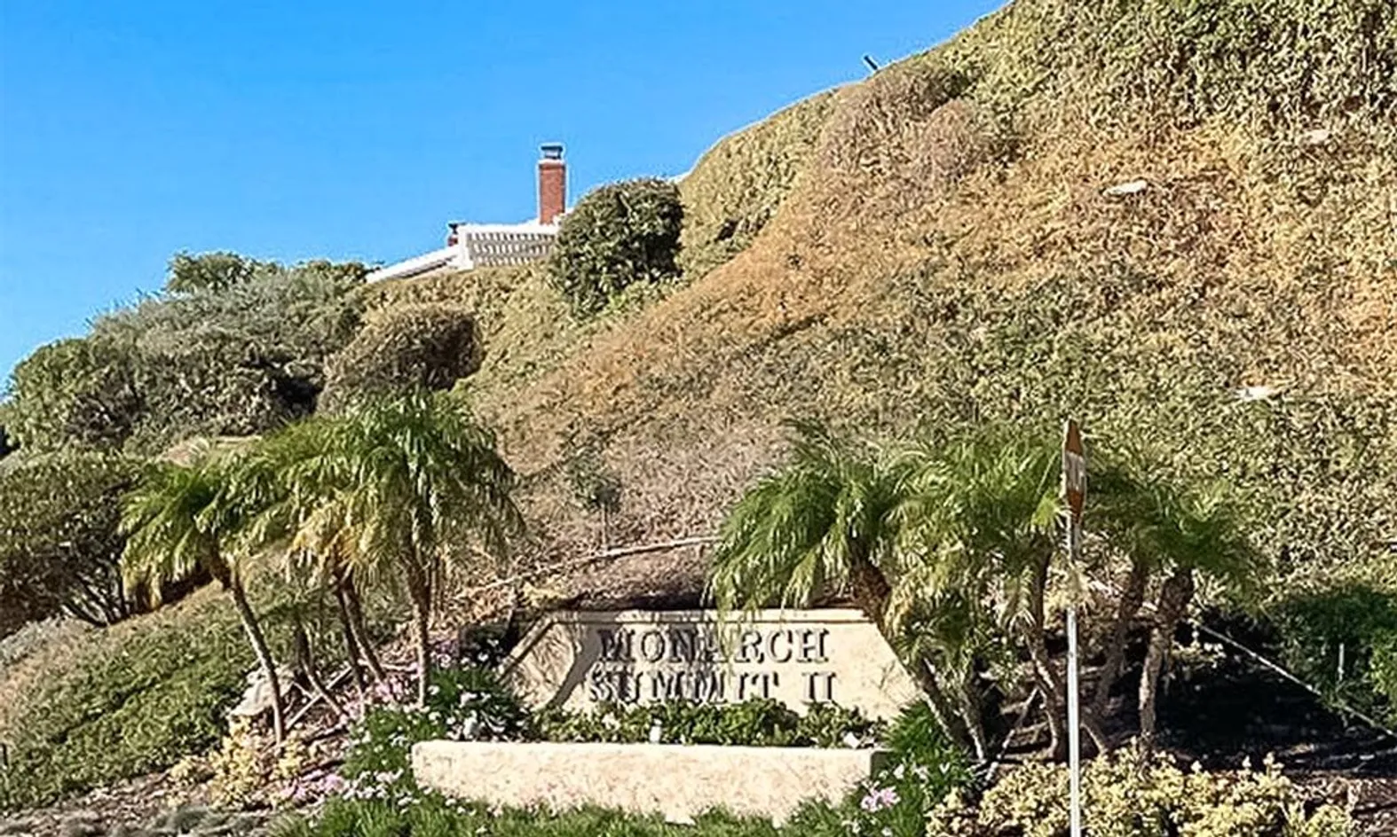Community Entrance Sign