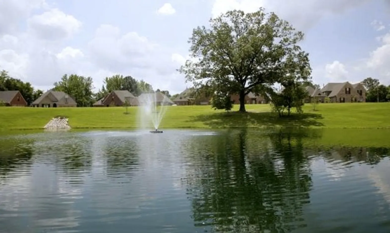 Scenic Lakes & Ponds
