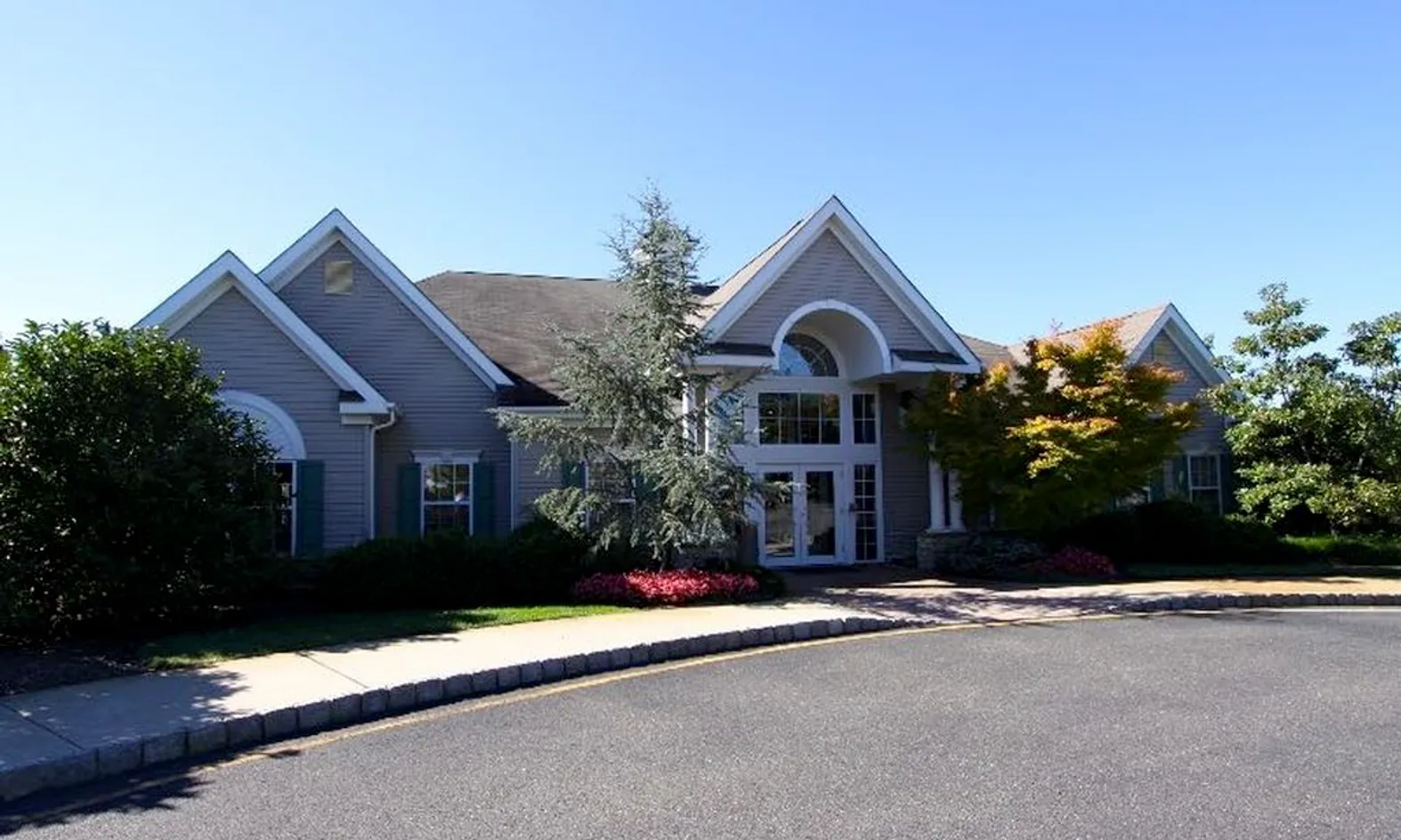 Meadows of Lake Ridge - Whiting, NJ