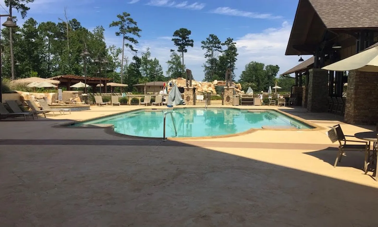 3 Outdoor Pool