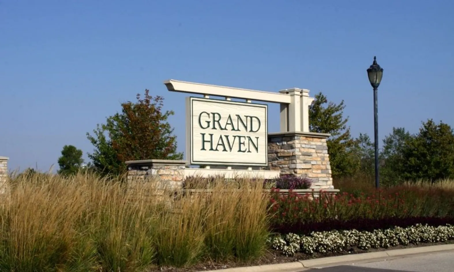 Entrance Sign