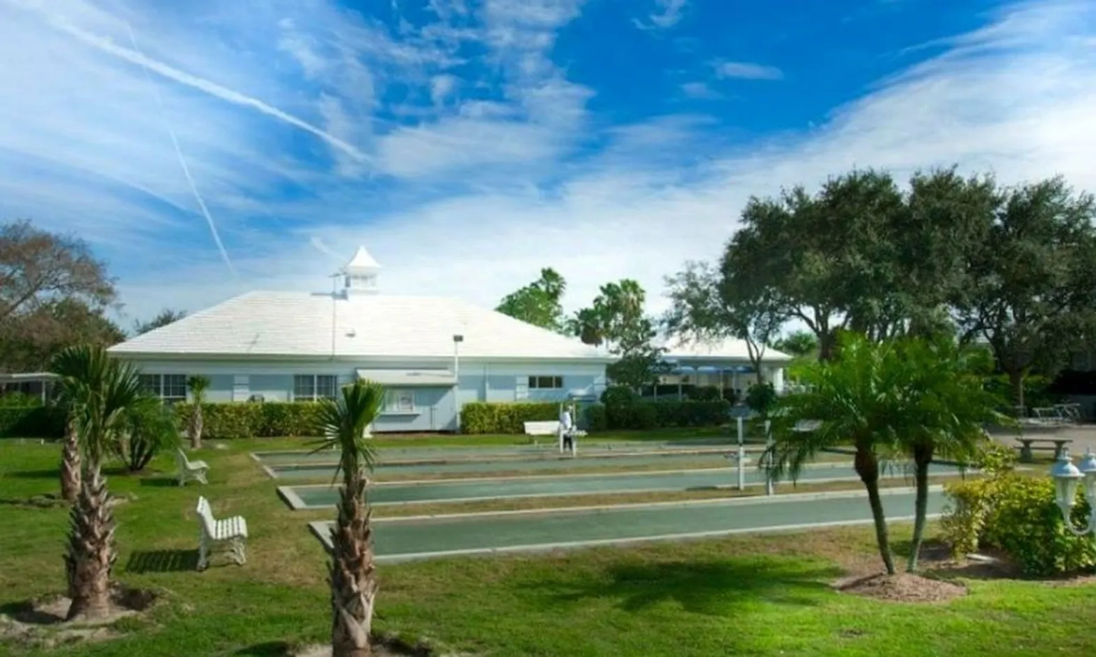 4 Bocce Ball Courts