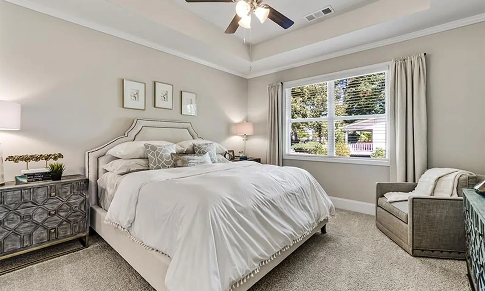 Model Master Bedroom