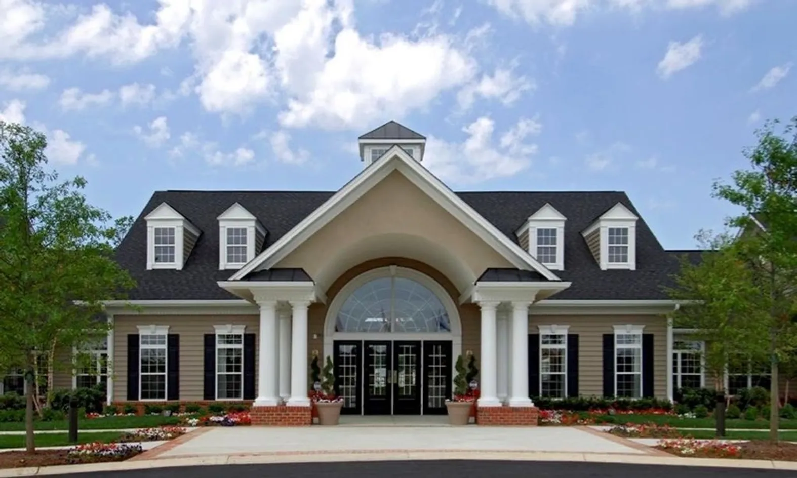 The Symphony Club - 13,800 Sq. Ft.