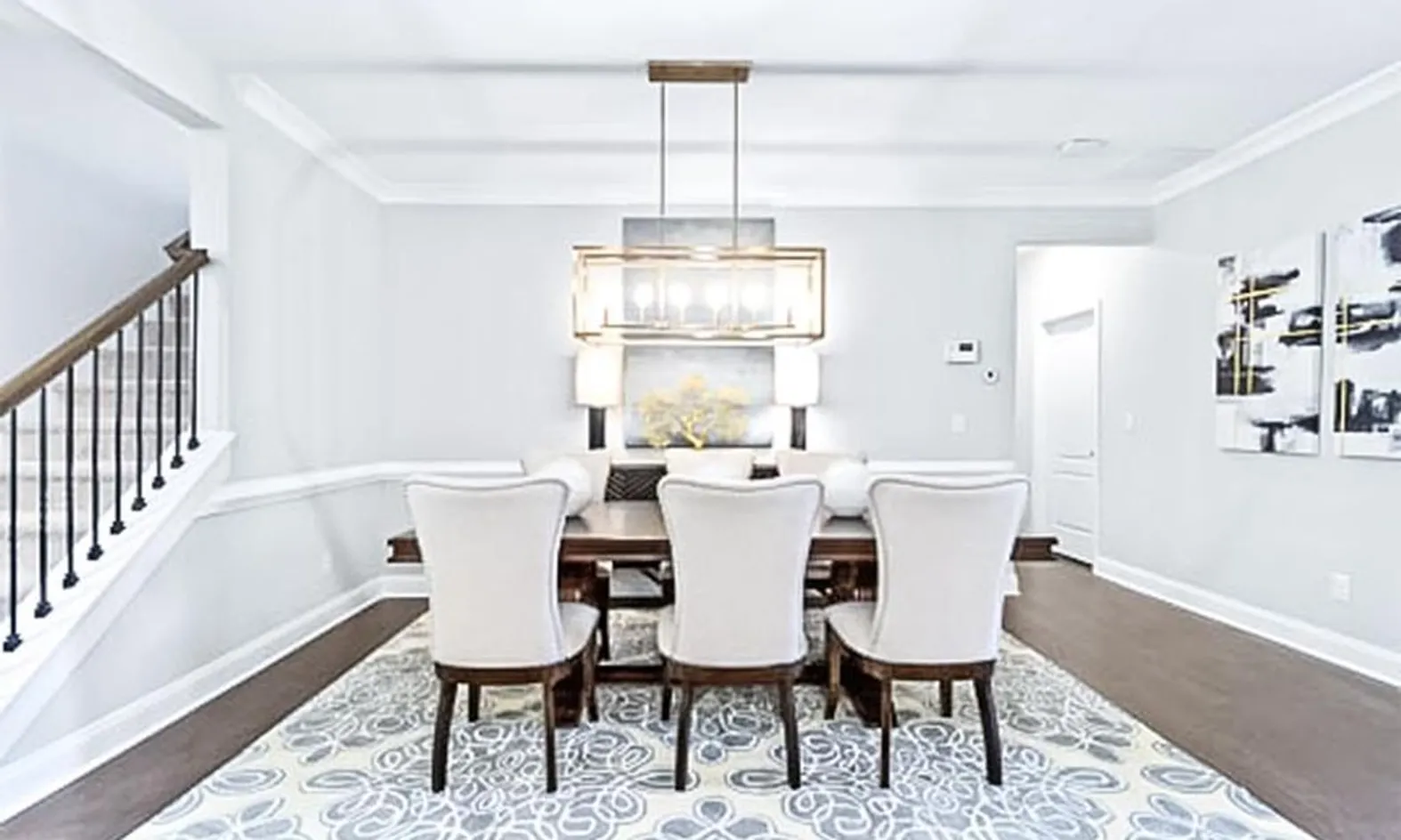 Model Dining Area
