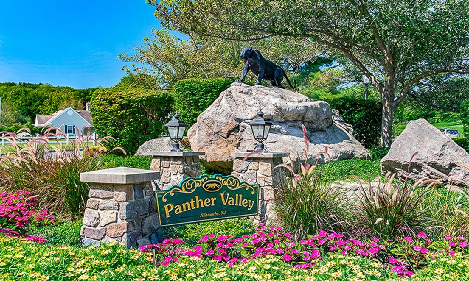 Community Entrance Sign