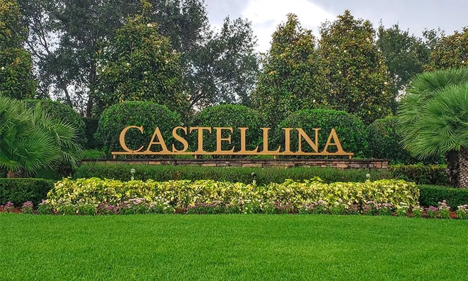 Entrance Sign