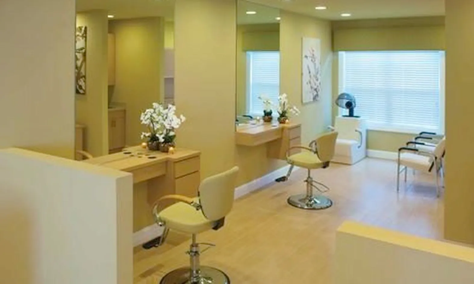 Salon