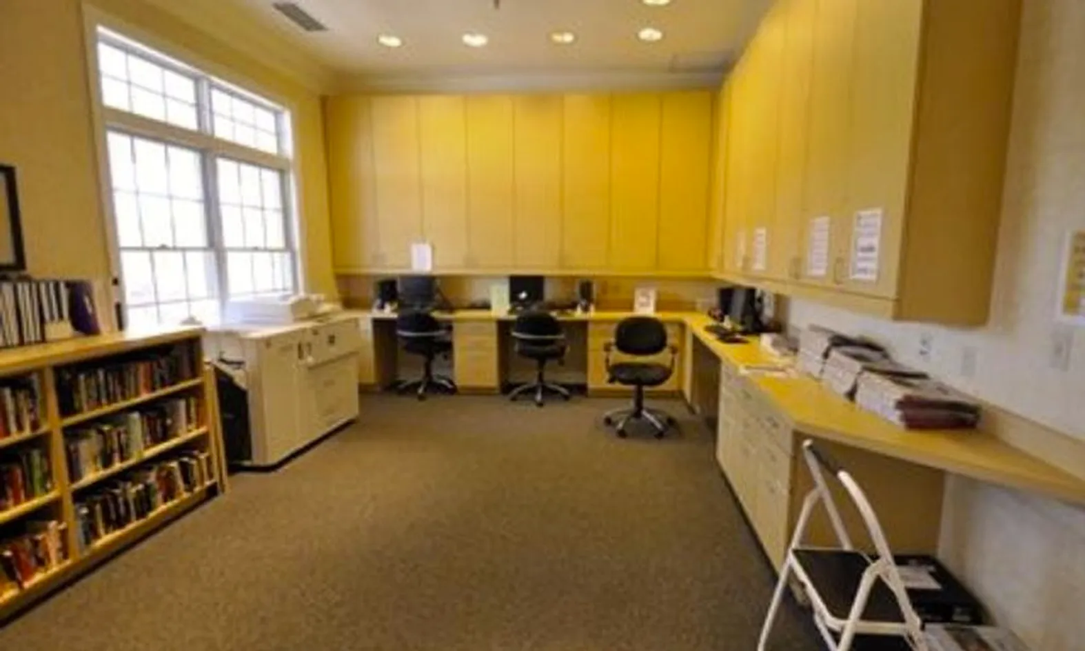 Library with Computers