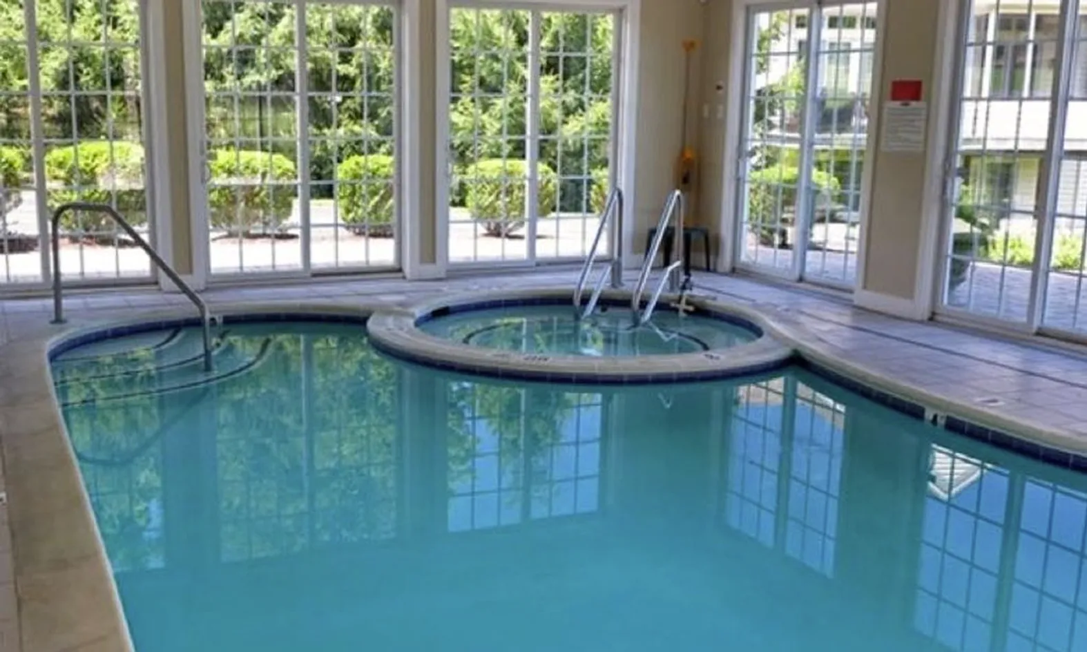 Indoor Pool & Spa
