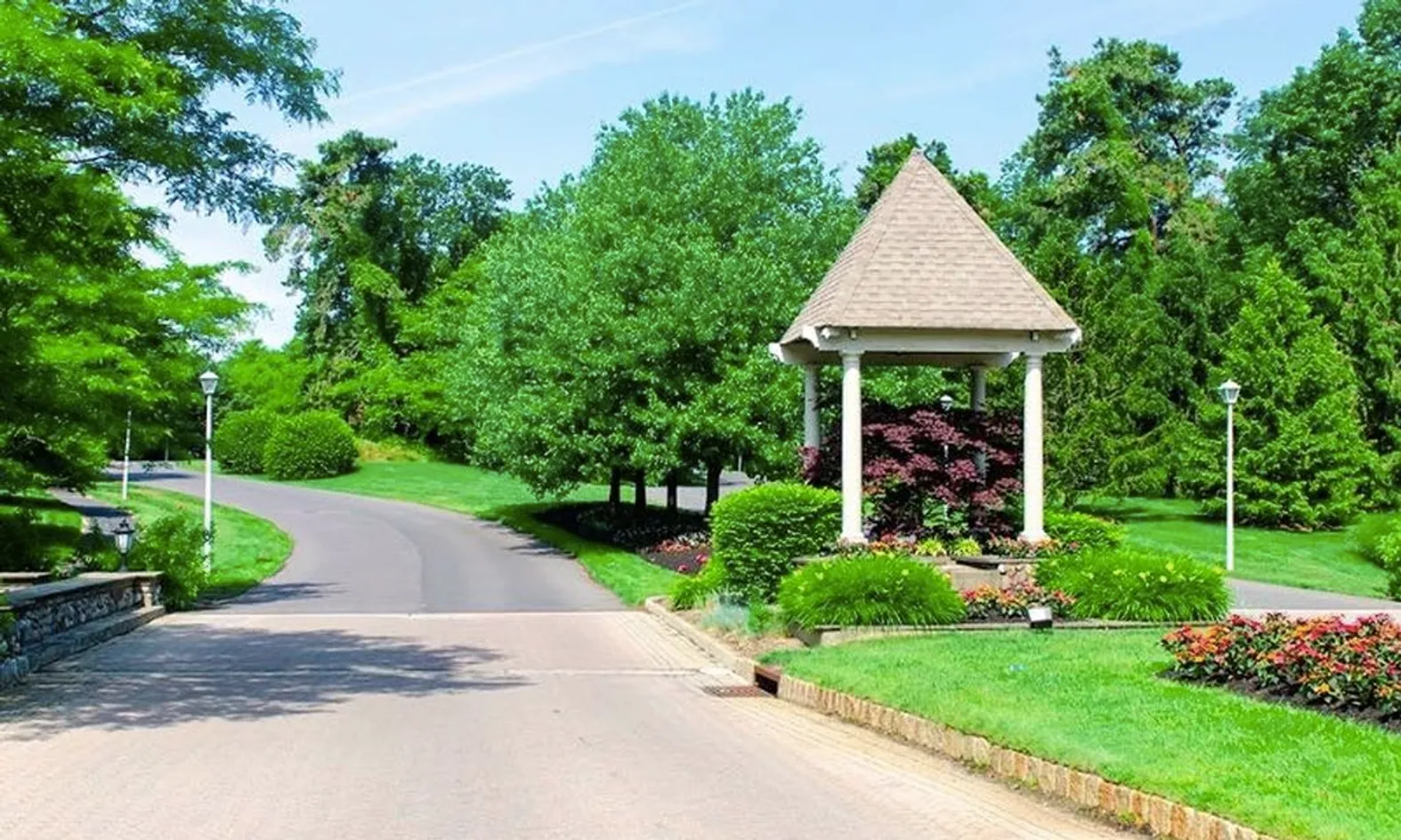 Scenic Grounds