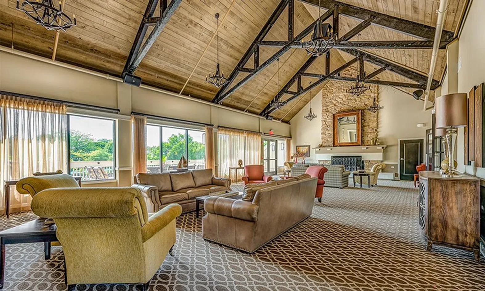 Clubhouse Lobby