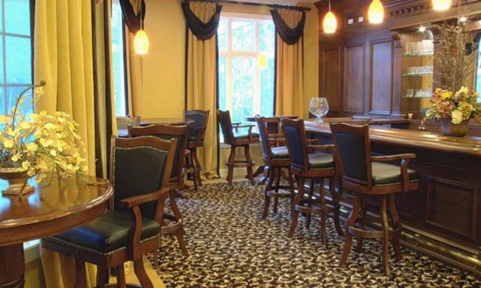 Lounge and Bar
