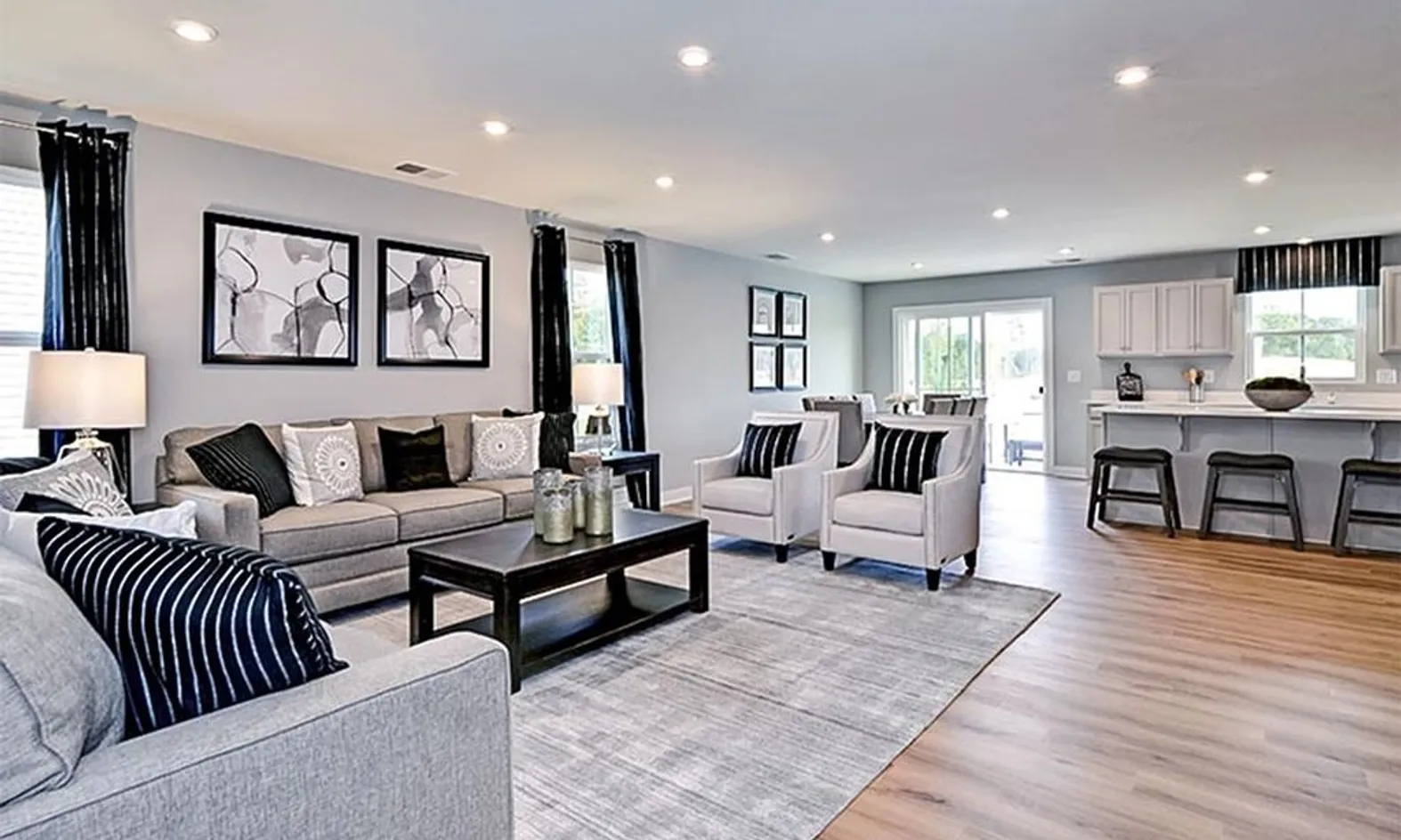 Model Living Room