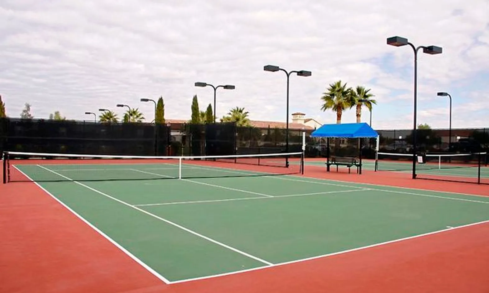 Tennis & Pickleball Courts