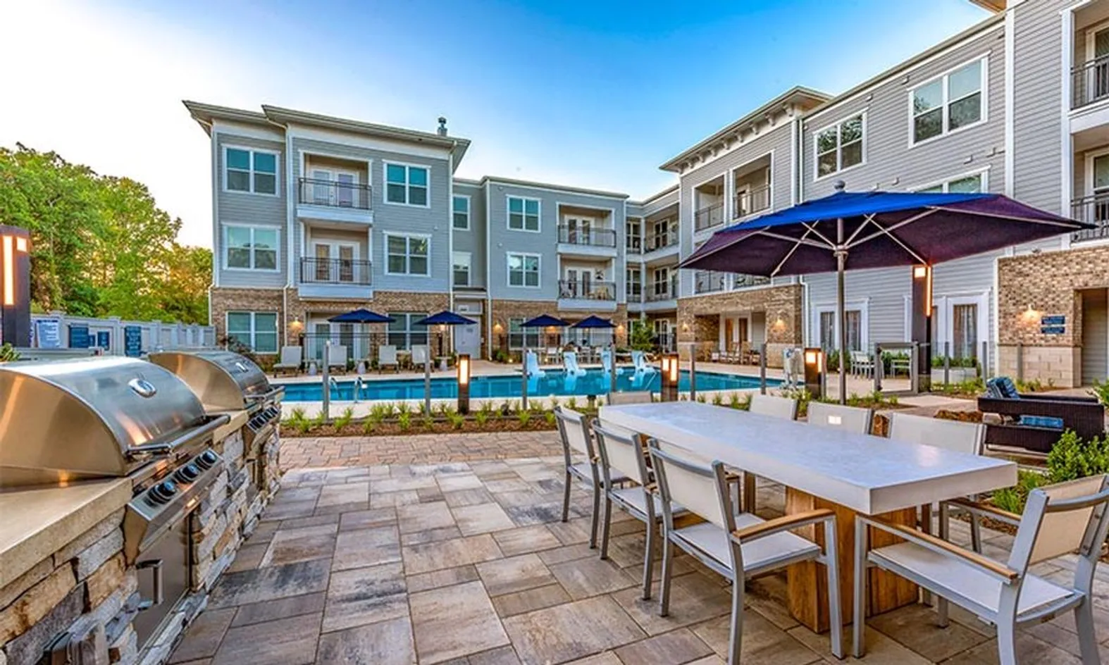 Outdoor Dining Area