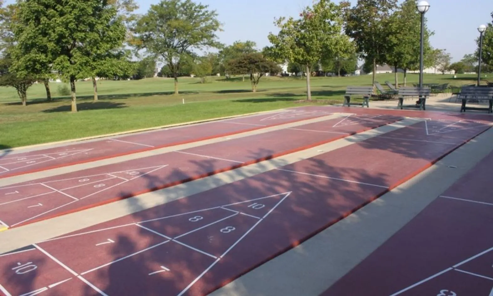 4 Shuffleboard Courts