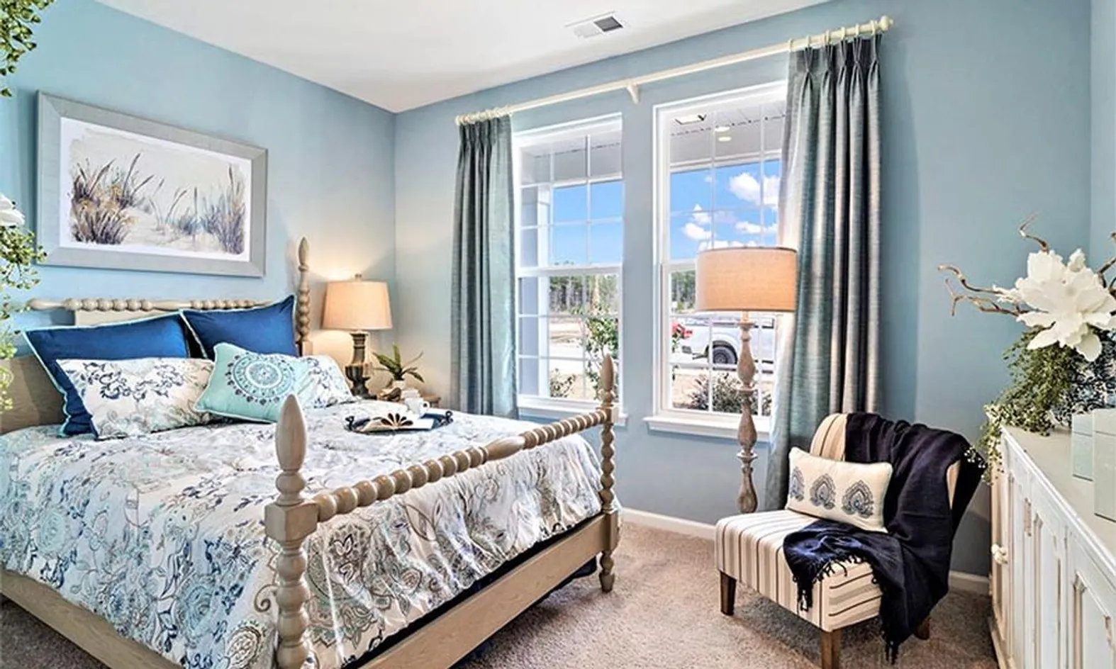 Model Guest Bedroom