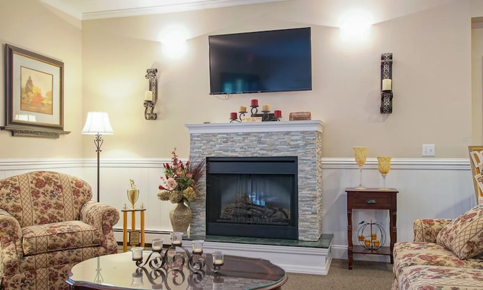 Multi-Purpose Room with Fireplace